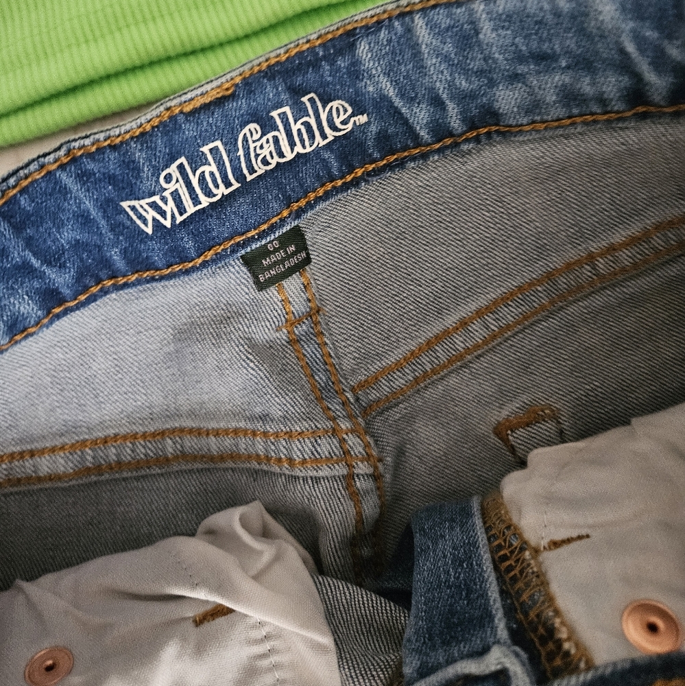 HIGH RISE MOM JEANS - Picture 7 of 8